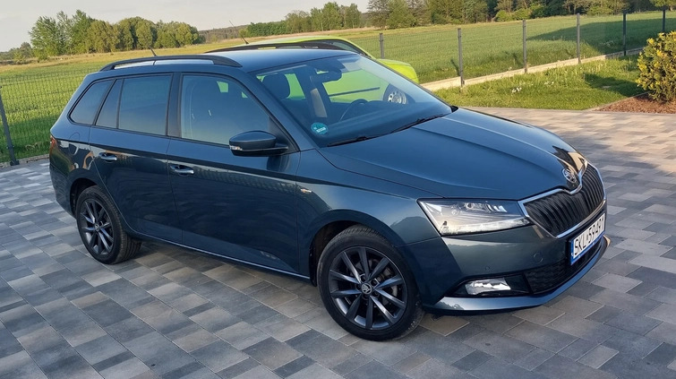 Skoda Fabia cena 49500 przebieg: 28000, rok produkcji 2019 z Krzepice małe 92